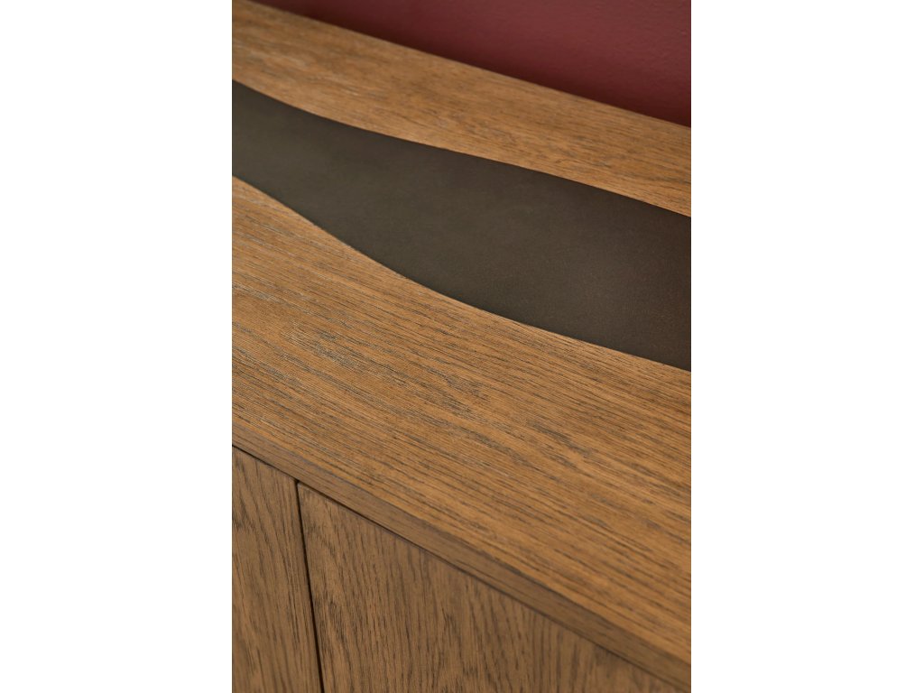 Lyra Buffet - image 8