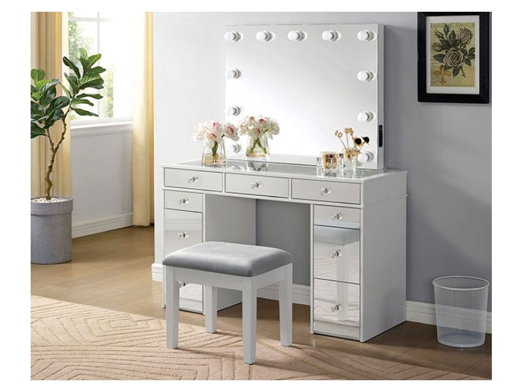 Margret - main image