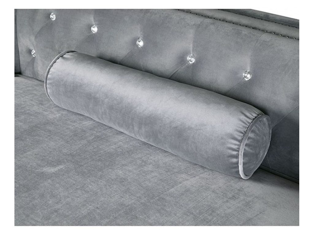 Amie - image 4
