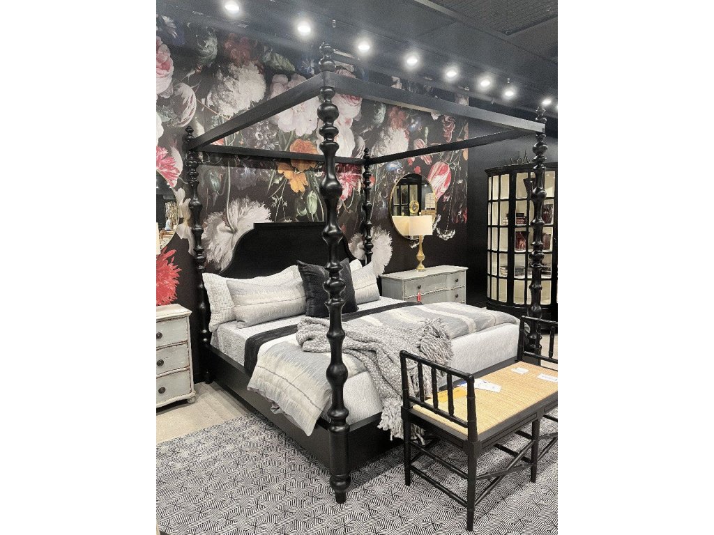 King Bed - image 6