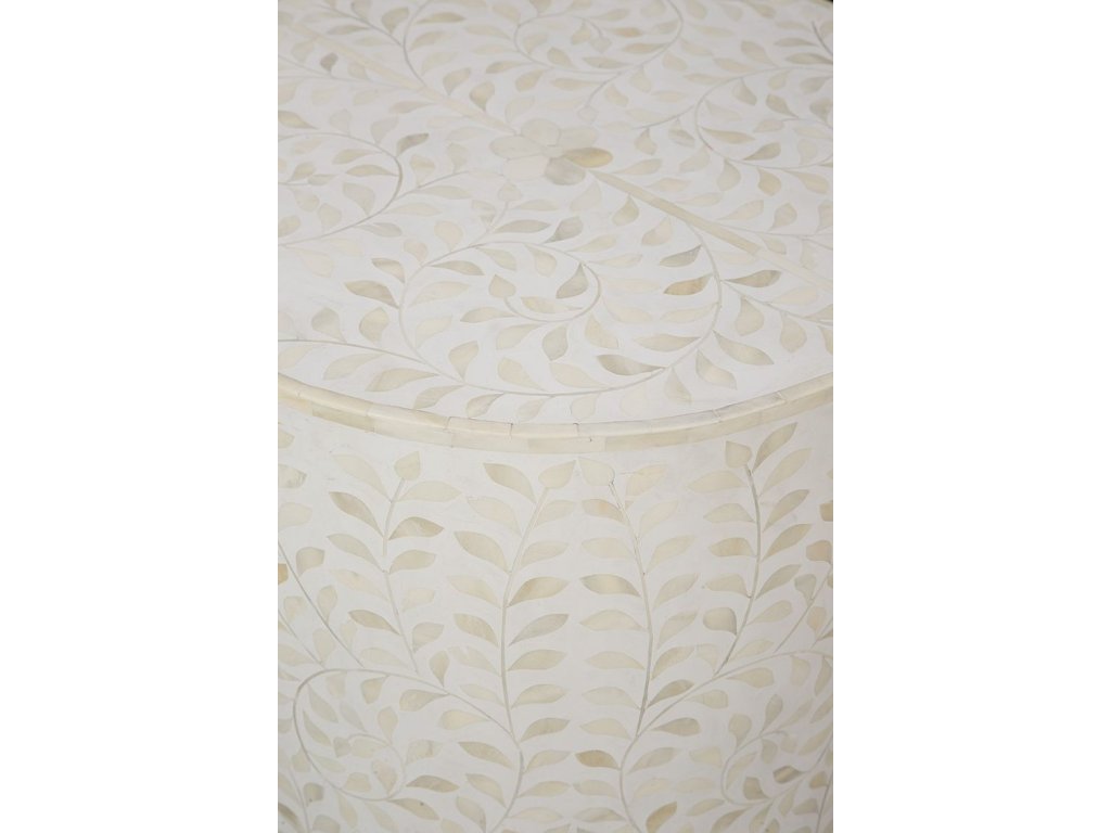 End Table in White - image 3
