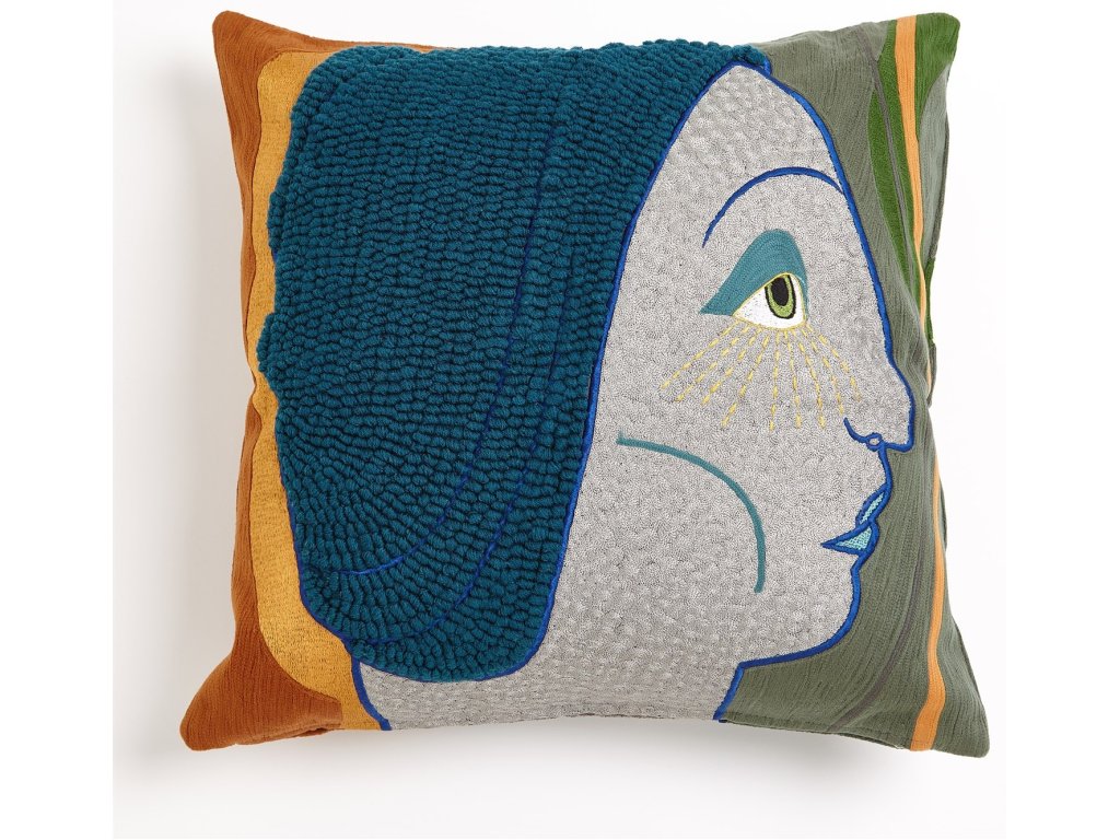 Frau Heidi Pillow - main image