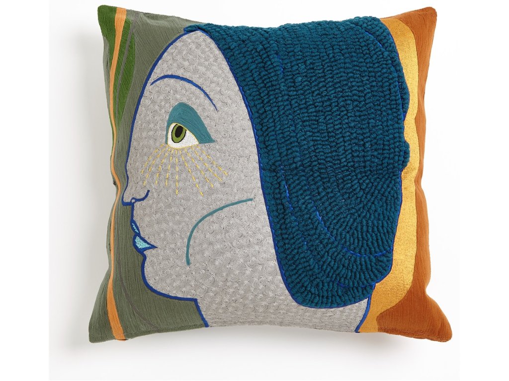 Frau Heidi Pillow - image 1