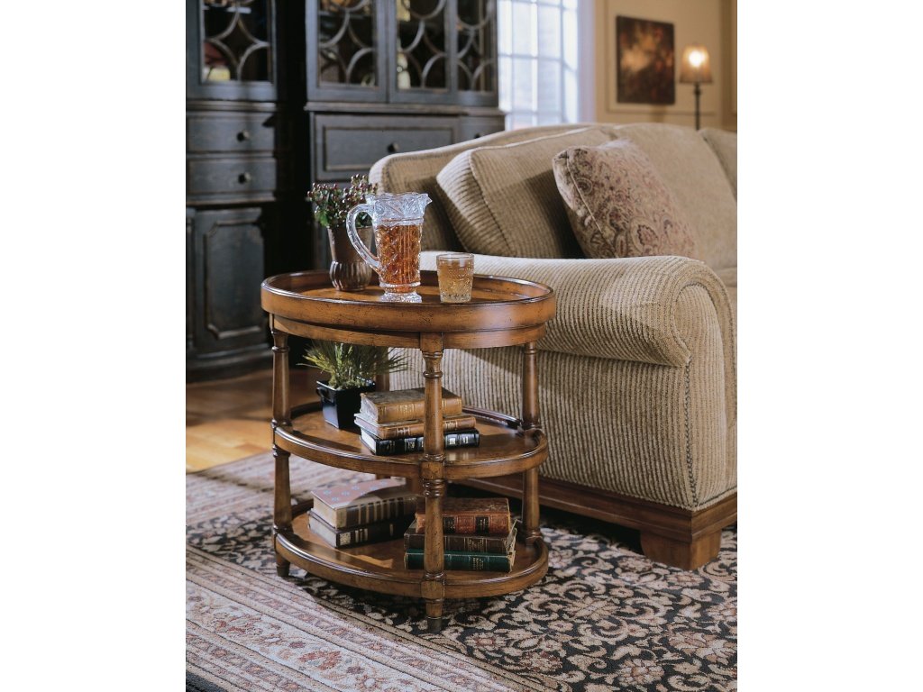 Oval Accent Table - image 2
