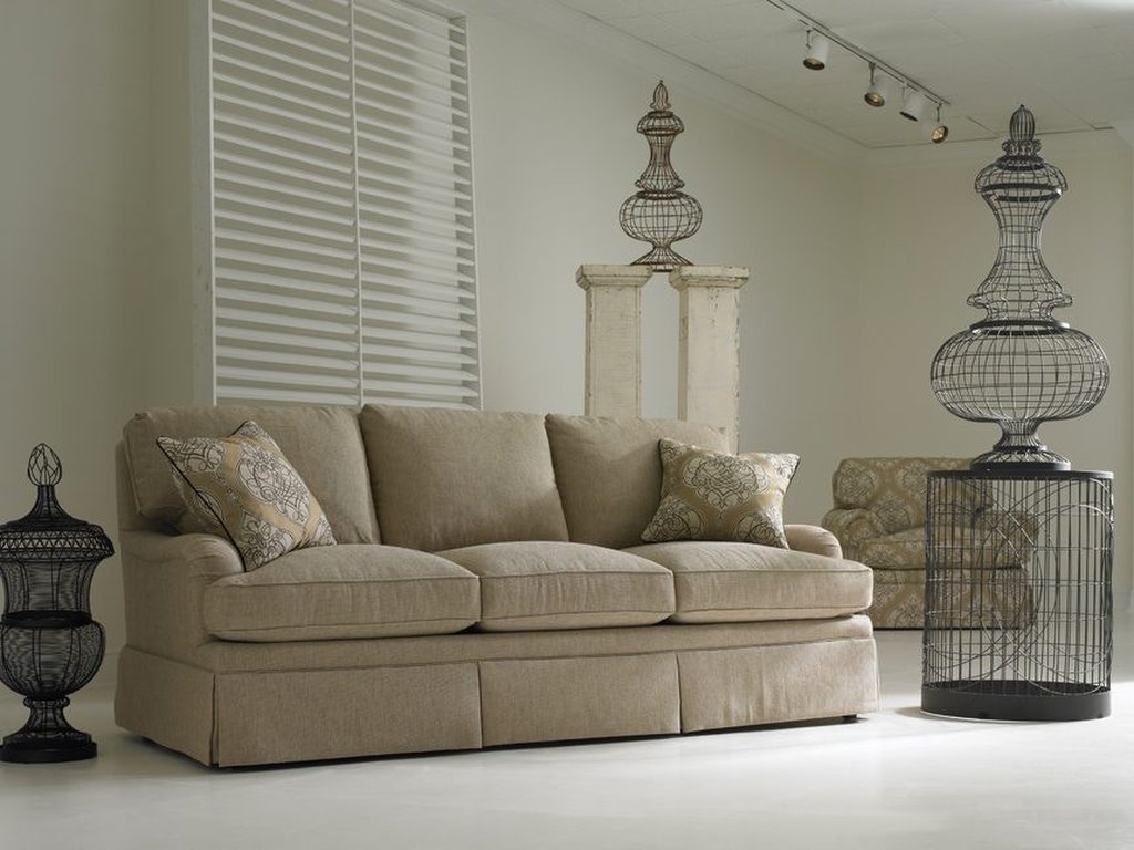 Essex Sofa - image 3