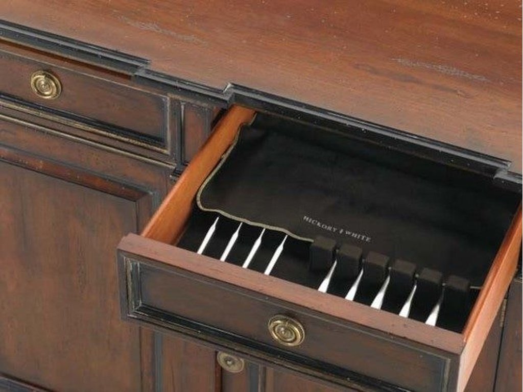 Large Buffet - image 2