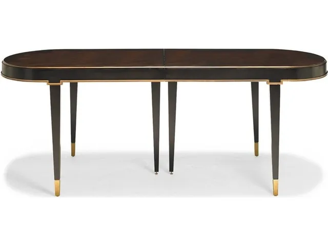 The Great Lawn Dining Table