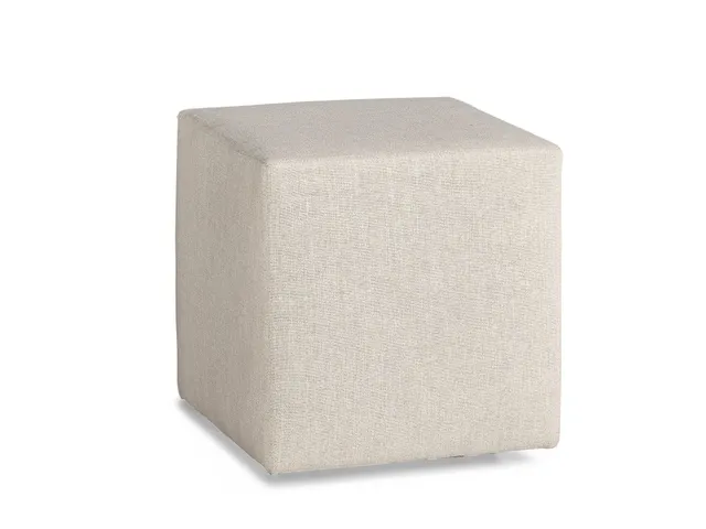 Cruz Cocktail Ottoman