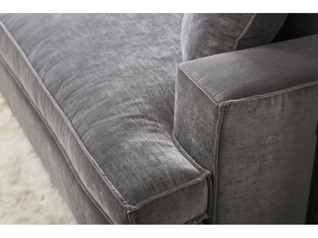 Finn Sofa - image 1