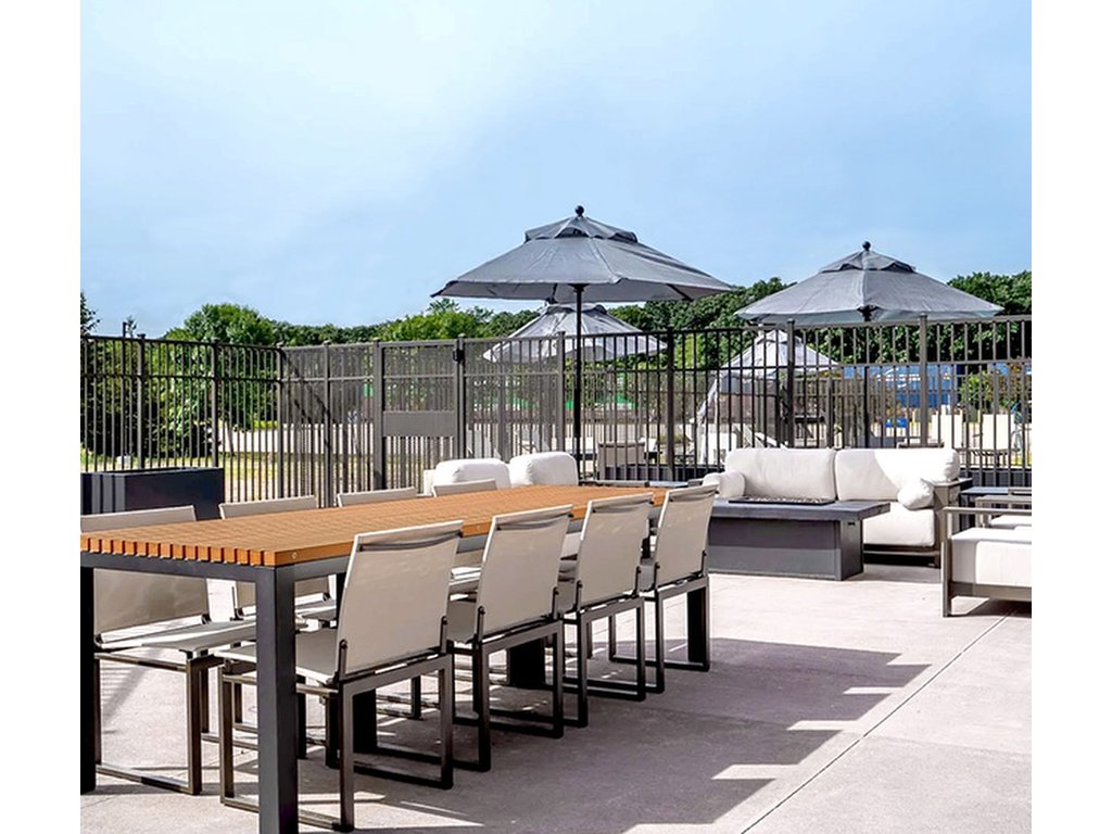 23.5" End Table - image 6