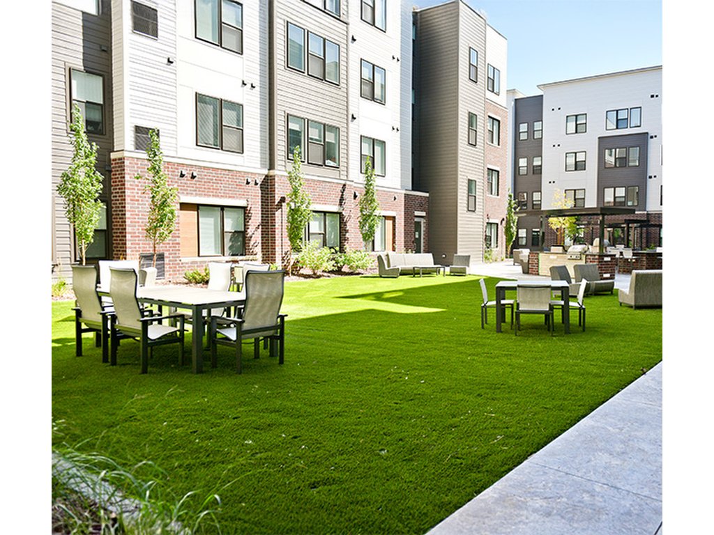 Sling Sofa - image 32