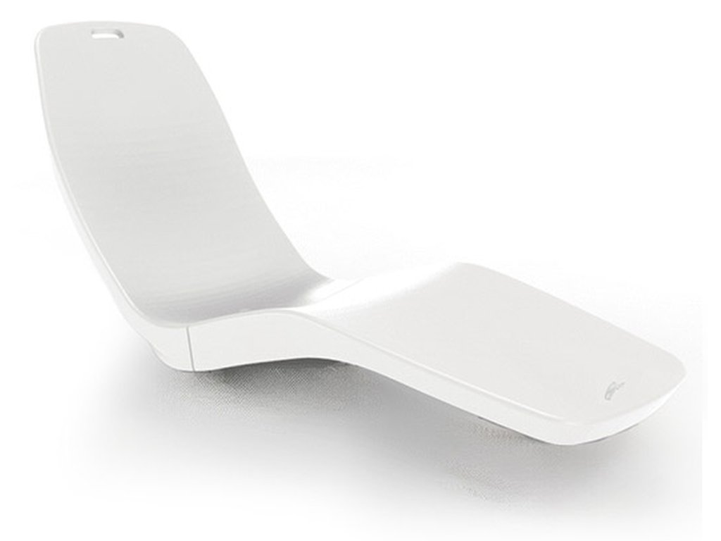 Armless Lounger - main image