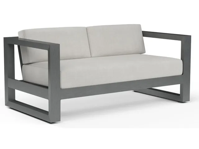 Redondo Loveseat in Cast Silver, No Welt