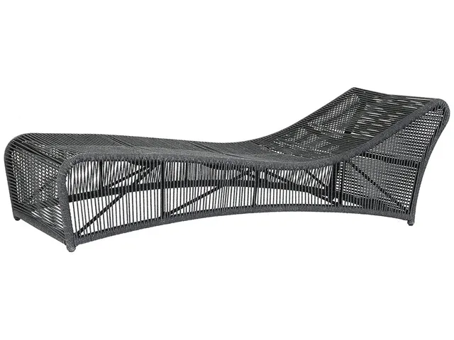 Milano Cushionless Chaise