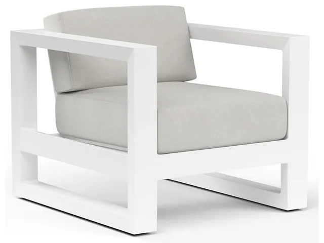 Newport Club Chair in Cast Silver, No Welt