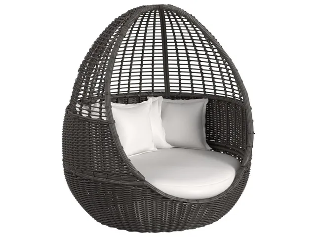 Cabo Daybed in Soothe Pearl w/ Flange Welt