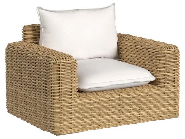 Playa Club Chair in Soothe Pearl w/ Flange Welt