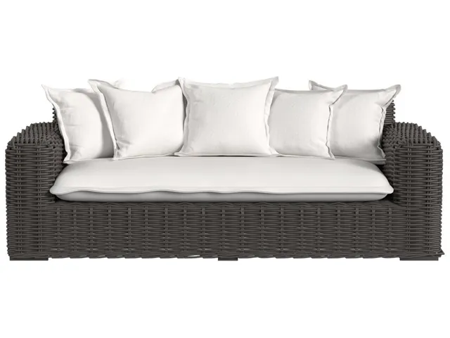 Cabo Loveseat in Soothe Pearl w/ Flange Welt