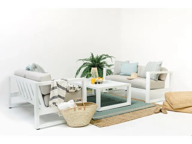 Newport Coffee Table