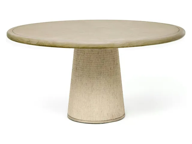 Harperly Dining Table