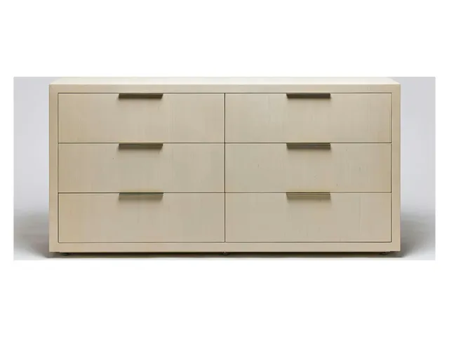 Montaigne 6 Drawer Chest - Desert
