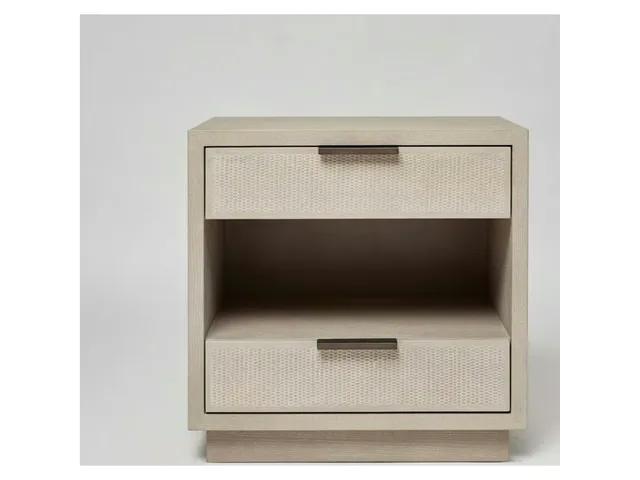 Holmes Bedside Chest - Cliffside