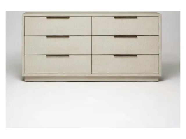 Holmes 6 Drawer Chest - Cliffside