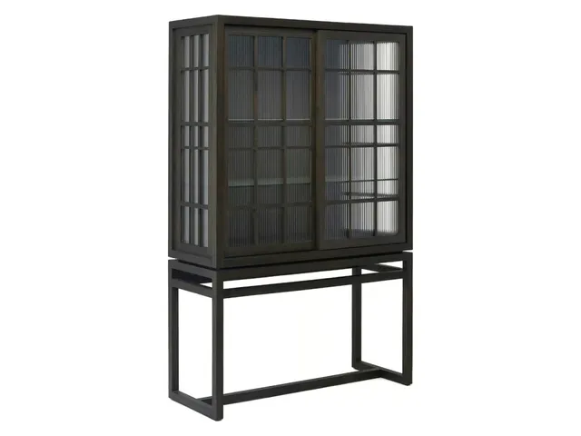 Hadley Cabinet - Cinder