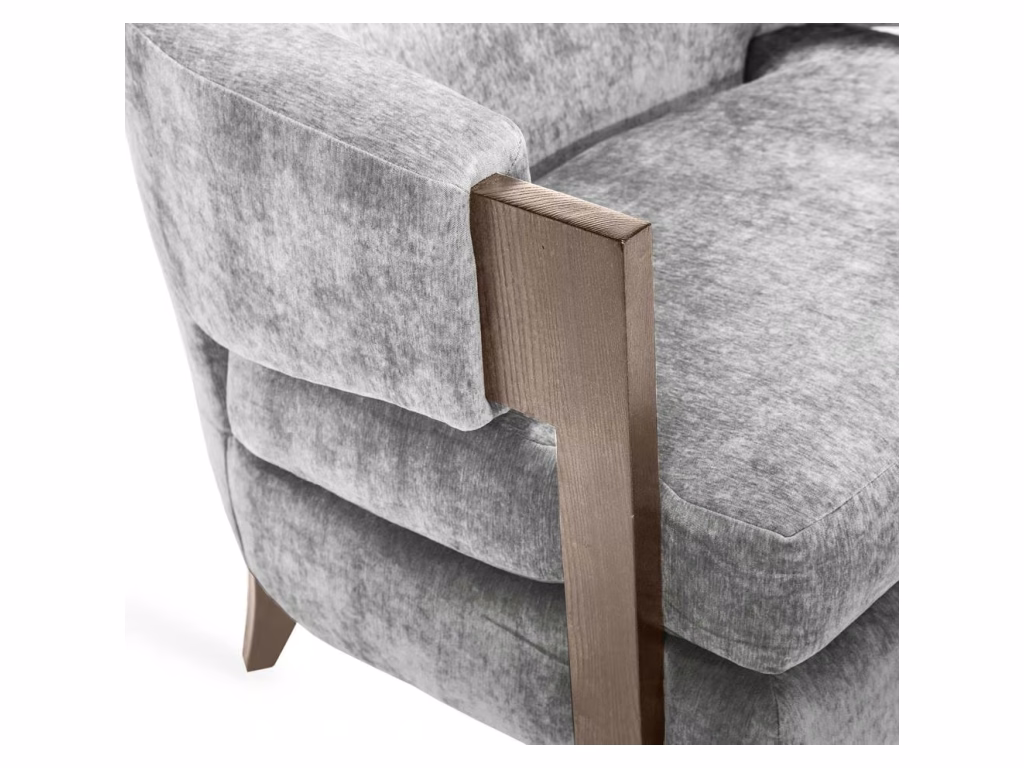 Kelsey Grand Chair - image 4