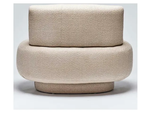 Nuage Swivel Chair - Alternative View