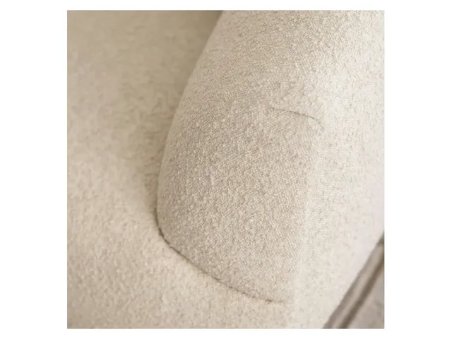 Jolie Classic Sofa with wood plinth