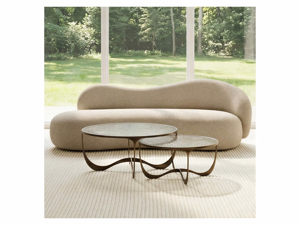 Amelie Chaise - image 4