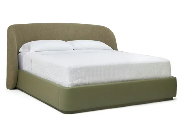 Calista King Bed
