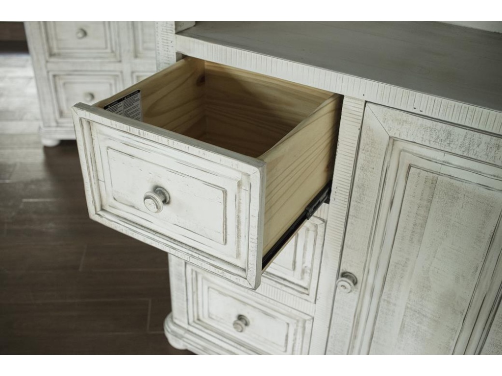 3 Drawer, 1 Door Great Chest for TV - image 3