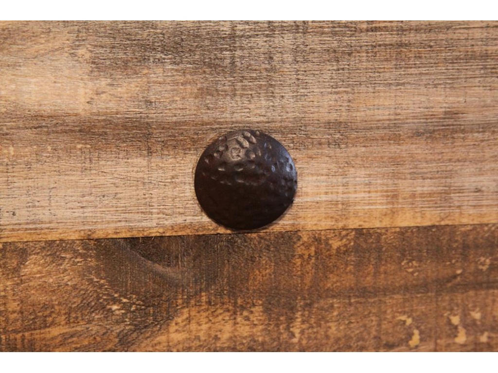 Bedroom Storage Trunk - image 5