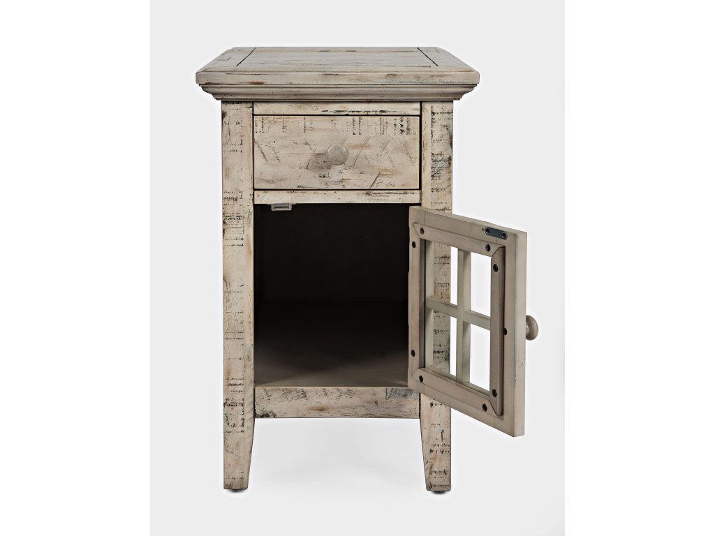 Rustic Shores Power Chairside Table - image 1