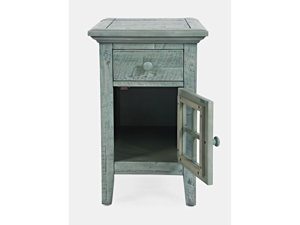 Rustic Shores Power Chairside Table - image 3