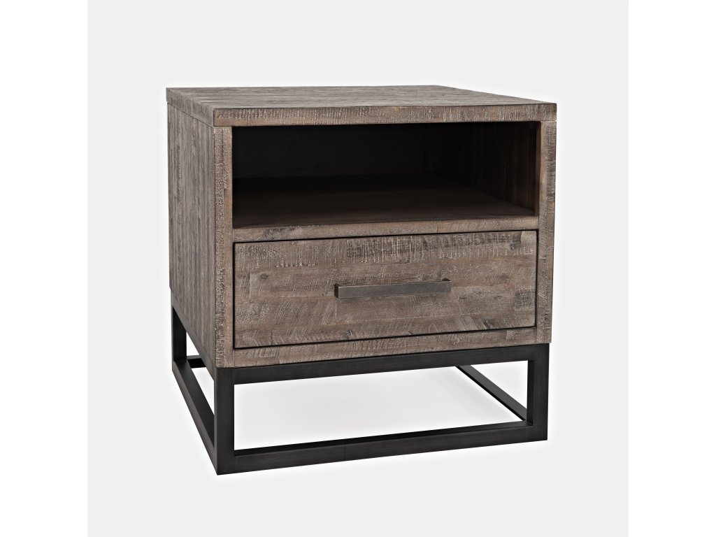 East Hampton End Table - image 1
