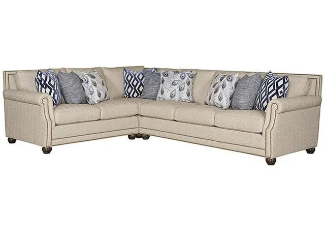 Julianna Raf Sofa