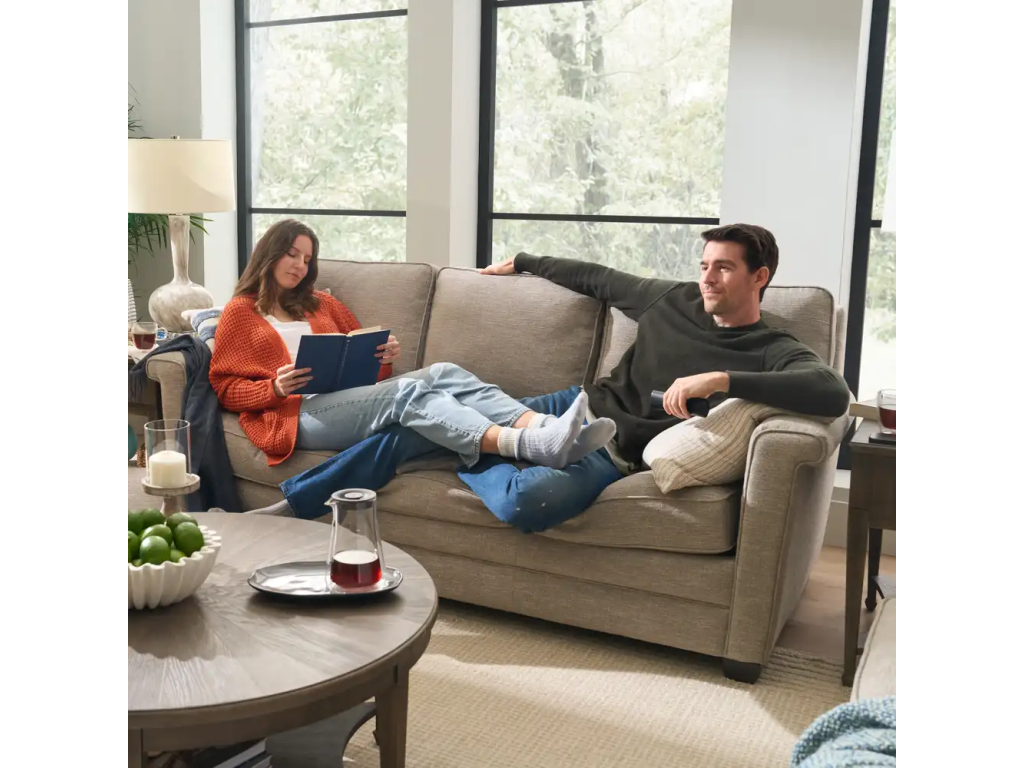 Bexley Sofa - image 3