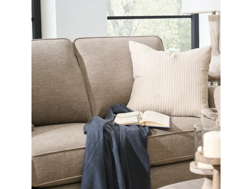 Bexley Sofa - image 4
