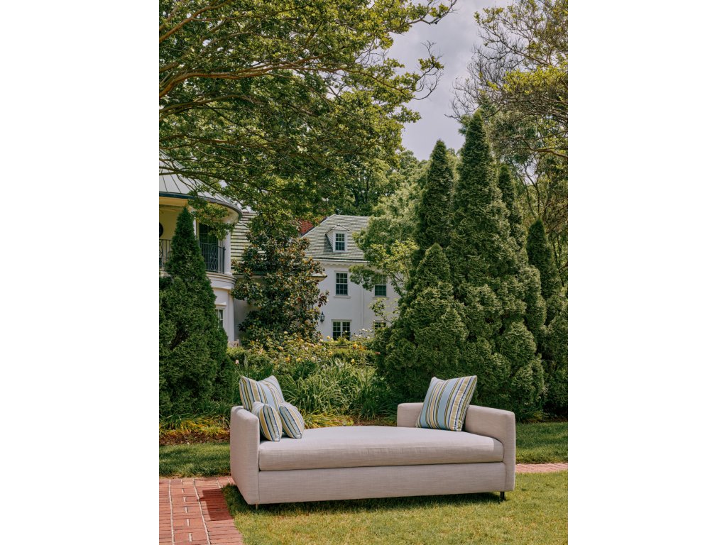Nandina Outdoor Day Bed - image 7