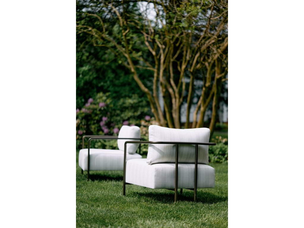 Spartacus Outdoor Chair - image 8