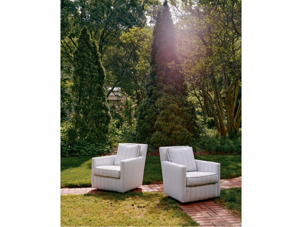 Nandina Outdoor Swivel Chair - image 3