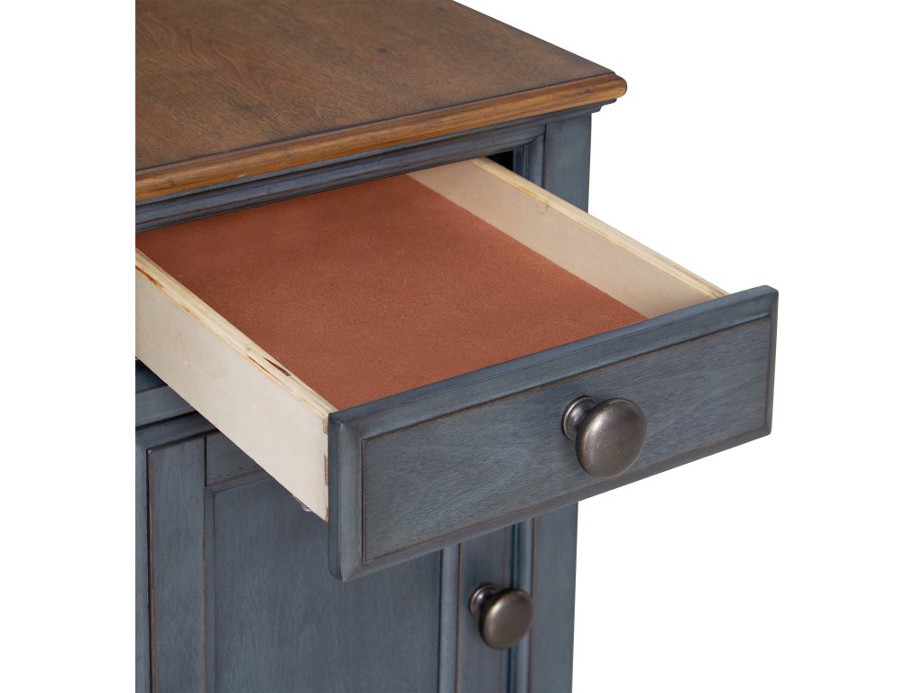 Americana Chairside Table - image 6