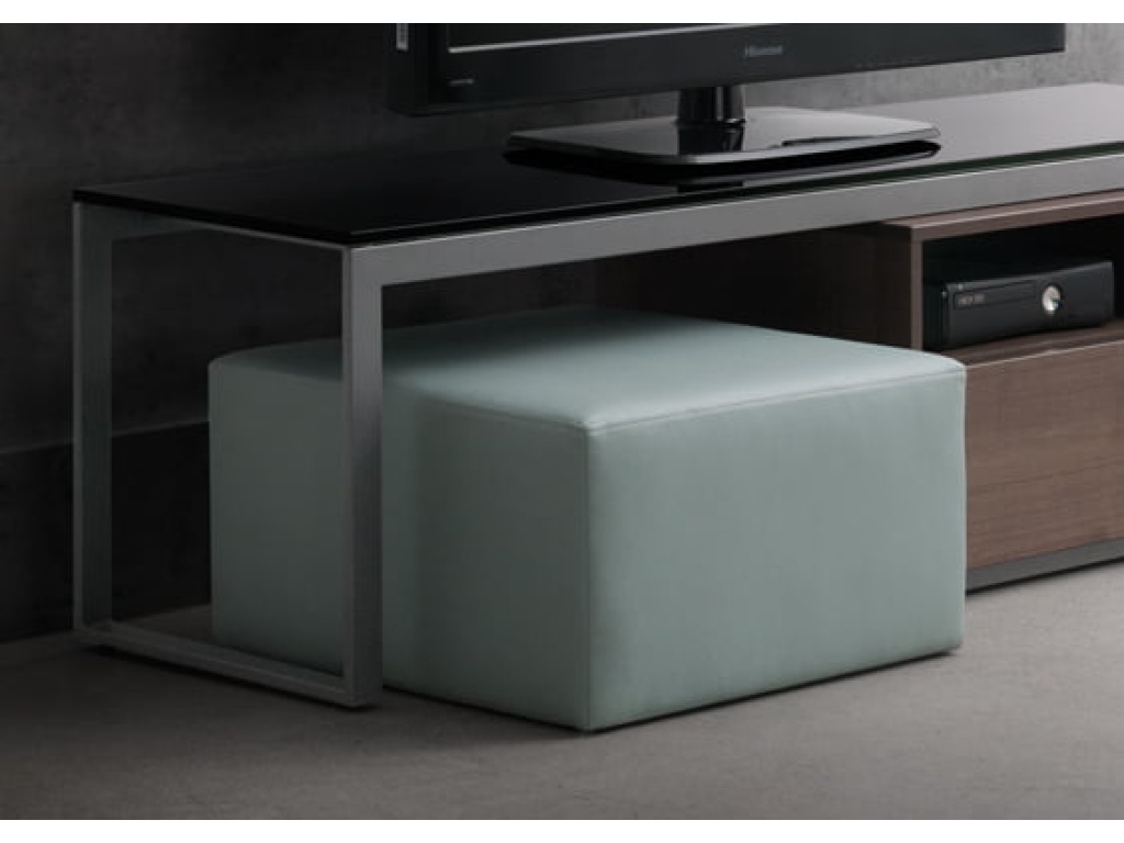 Trica Lepouf Ottoman, alternate view 2