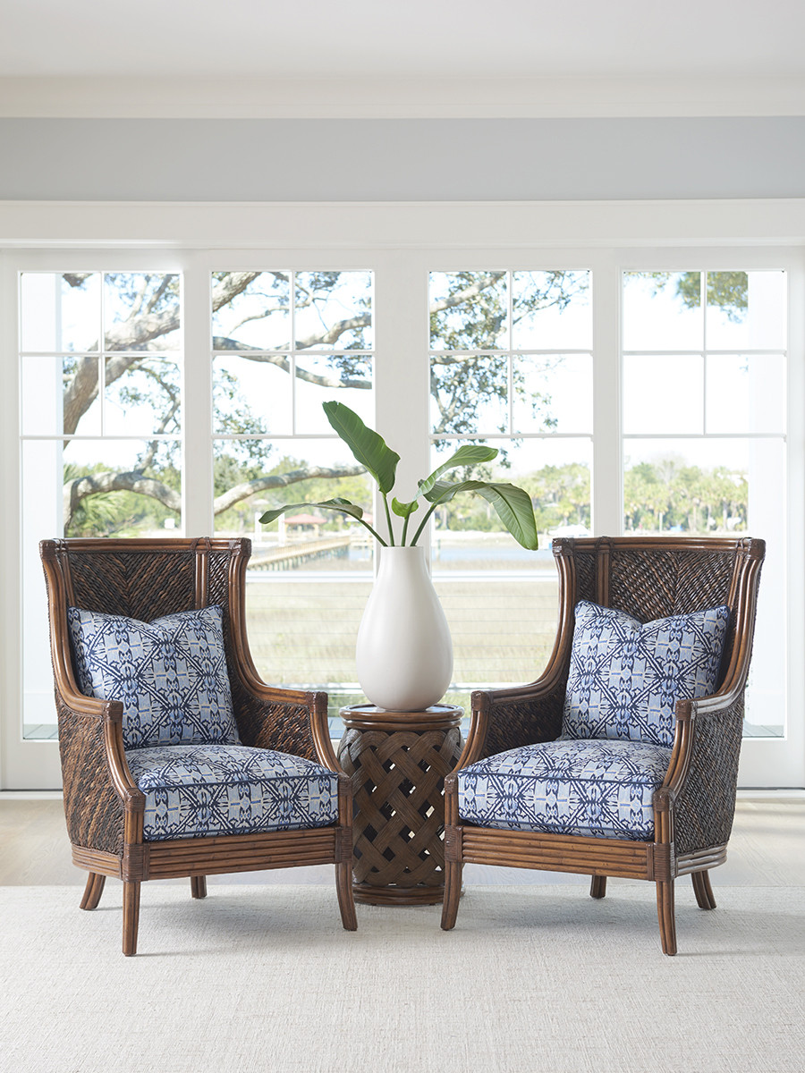 Hibiscus Round Accent Table - image 1