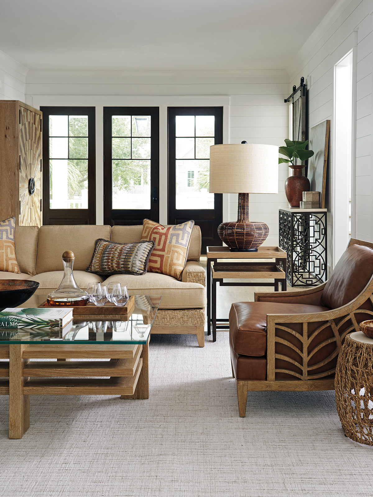 Ackermann Metal Console - image 3