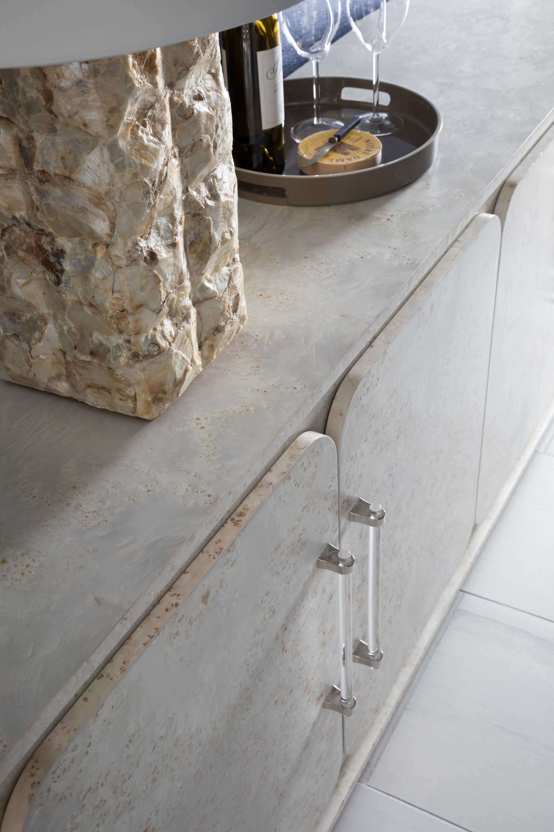 Baronet Media Console - image 3