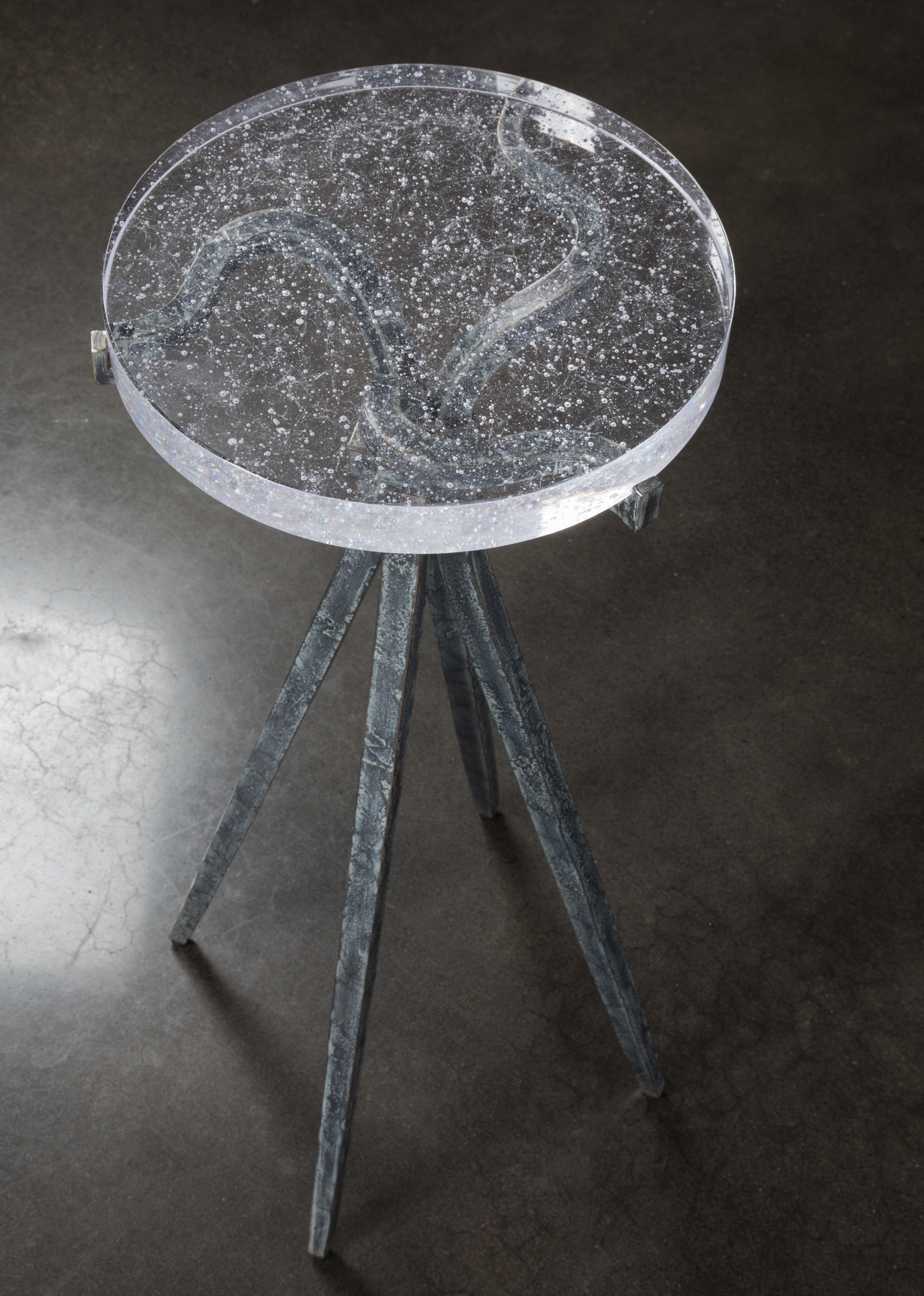 Luna Spot Table - image 1